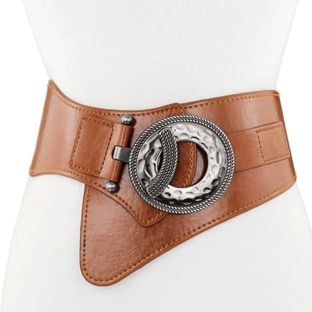 Small stylish belt